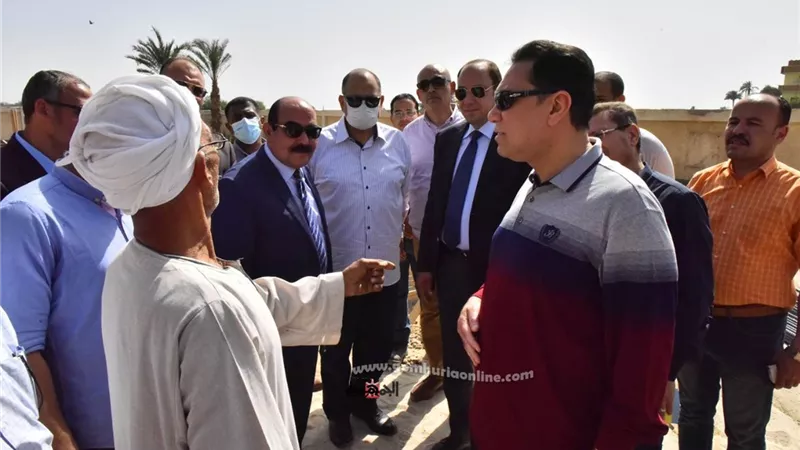 محافظ أسيوط يتفقد أعمال انشاء مجمع خدمات المواطنين بقرية الحوطا