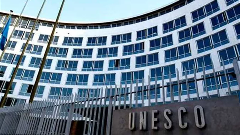 فتح باب التقدم لجائزة اليونسكو (لوريال الدولية) للسيدات في العلوم لعام 2023