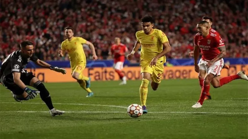 مباراة ليفربول وبنفيكا دوري أبطال أوروبا .. الموعد والتشكيل والقنوات الناقلة