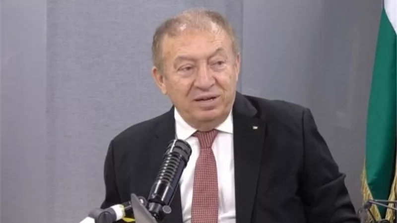 وزير الاقتصاد الفلسطيني: مخزون السلع الأساسية يكفى لمدة 3 أشهر