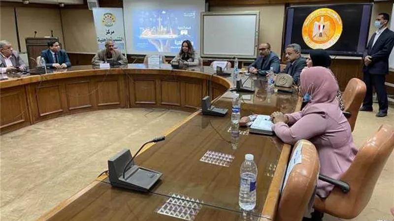 البرنامج التدريبي للقيادات يهدف لضمان استدامة أعمال التحول الرقمي بالمحافظات