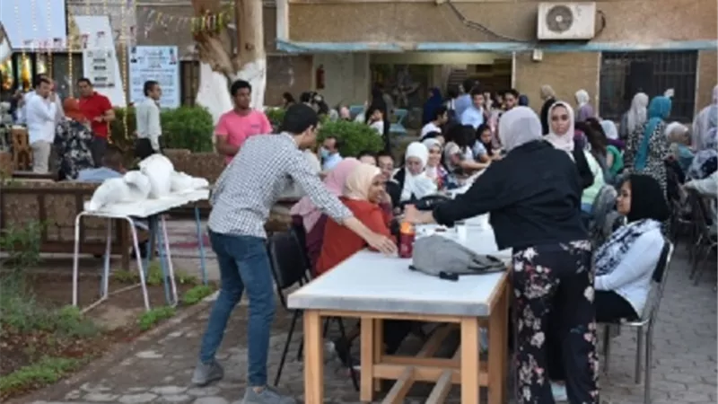رئيس جامعة الاقصر يشارك فى حفل الافطار الجماعى لكلية الفنون الجمية