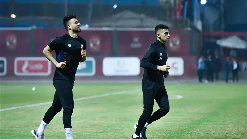 كوكا ينتظم في تدريبات الأهلي بعد تعافيه من مضاعفات كورونا