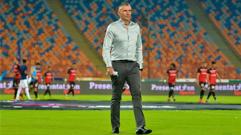 كارتيرون يؤكد : رفضت عرضا منذ ايام لتدريب منتخب مصر
