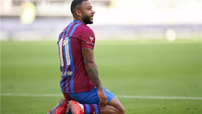 نجم هجوم برشلونة يبحث عن اول هدف اوروبى له مع البارسا