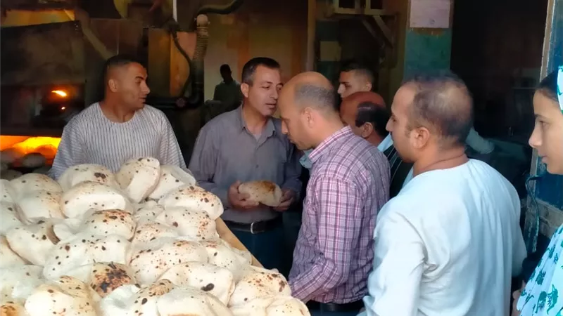 رئيس مدينة العدوة : ضبط 37 مخالفة تموينية بالمخابز والاسواق