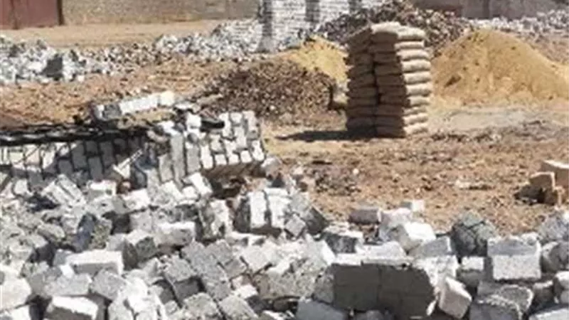 حملات مكثفة لرفع الإشغالات وإزالة التعديات بالشرقية