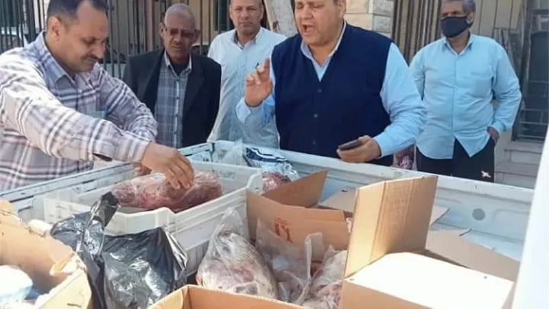 ضبط ٢١٧ کجم لحوم وفسیخر غیر صالحین للاستخدام الآدمي بالغردقة