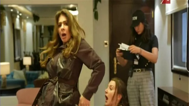 بشكة دبوس نجلاء بدر تصرخ .. ورامز جلال: