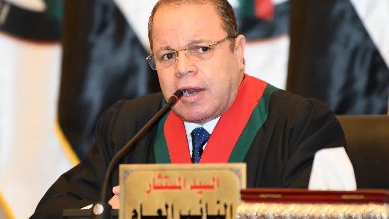 النائب العام يأمر بالتحقيق في مصرع 10 أشخاص بحادث أبوسمبل