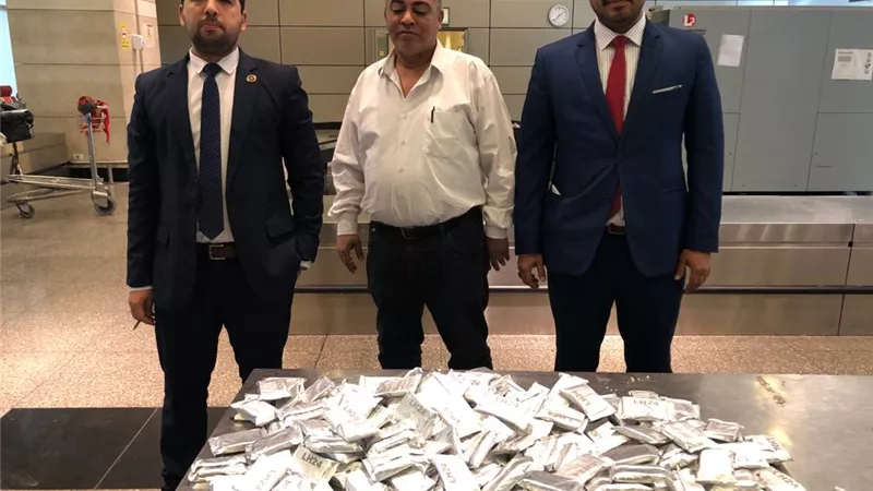 جمارك مطار القاهرة الدولي تضبط محاولة تهريب كمية من الأدوية