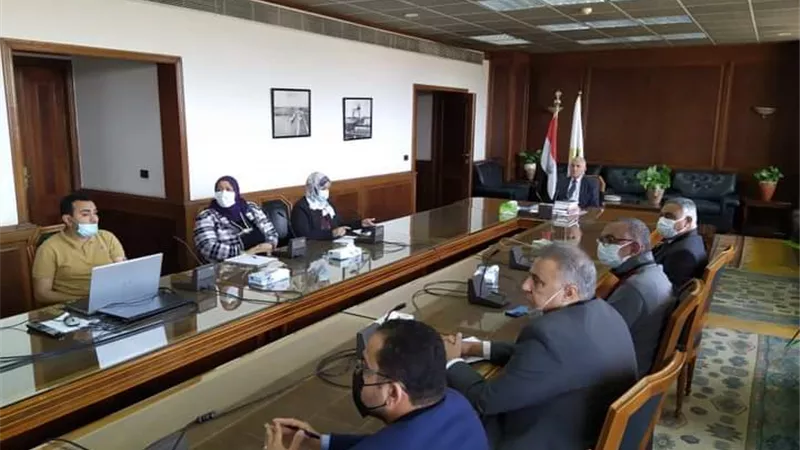 وزير الرى: تشكيل وحدة مركزية للتحول الرقمى و تفعيل المنظومة الإلكترونية لإدارة أملاك الدولة