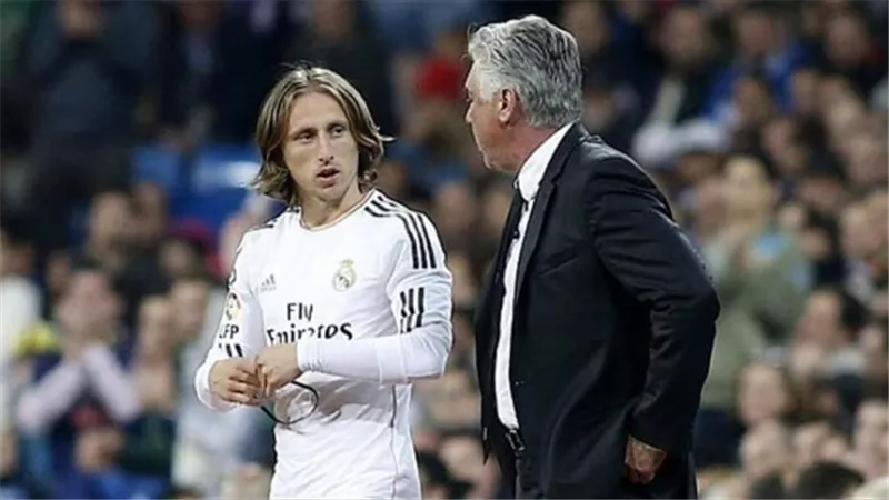 انشيلوتى: مودريتش سينهي مسيرته في ريال مدريد
