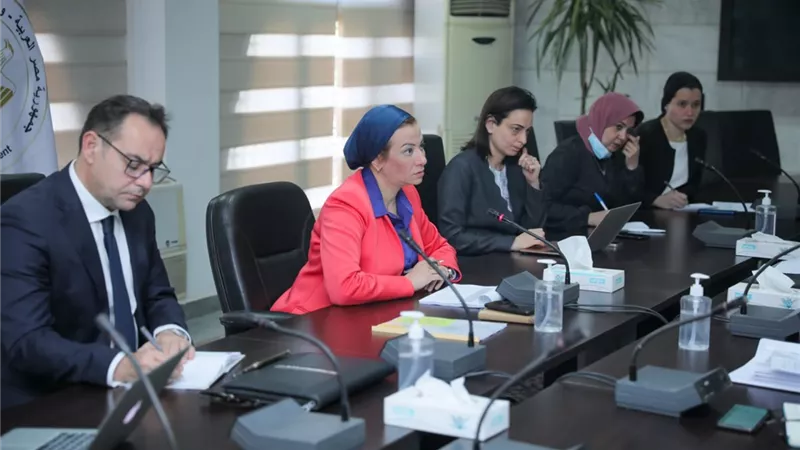 البيئة تستعرض أهم آليات التعاون مع شركاء التنمية