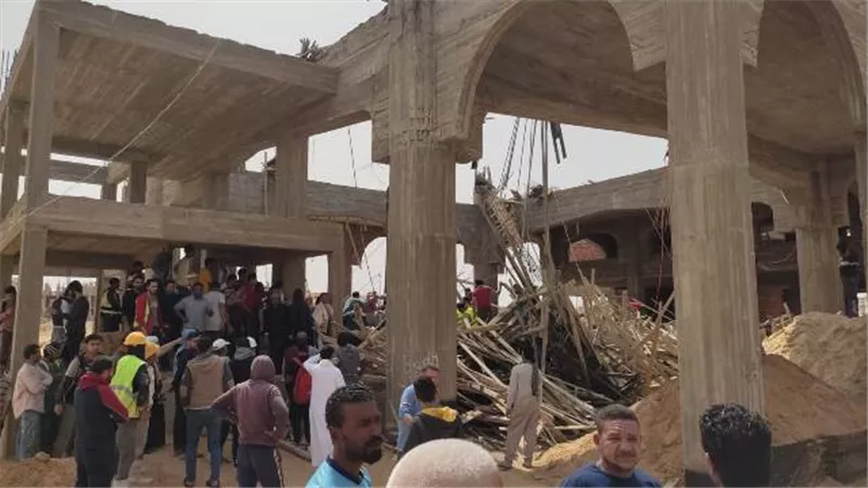 أسماء المصابين فى حادث إنهيار مسجد مدينة بدر.. وشاهد أول فيديو للكارثة.. بالصور