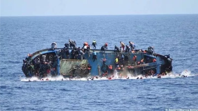 الأمم المتحدة: غرق زورق قبالة سواحل ليبيا يسفر عن مصرع 35 شخصا