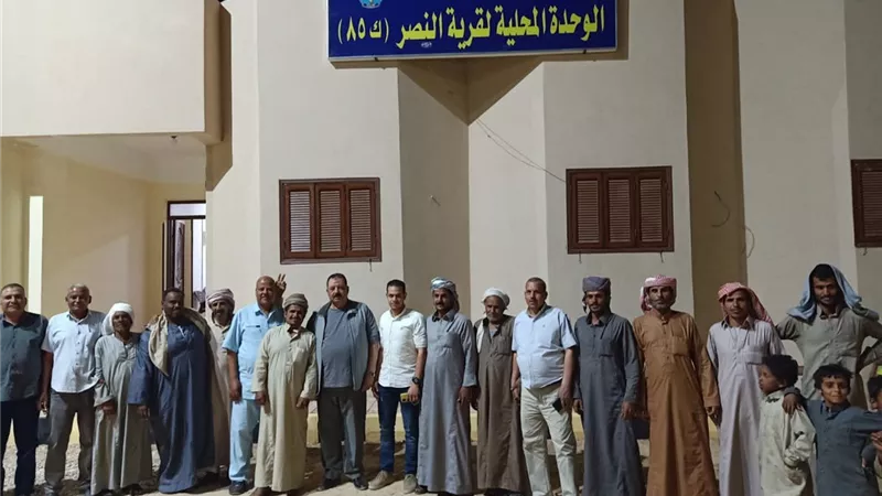 رئيس مدينة سفاجا يُشارك مشايخ قرية النصر ٨٥ حفل إفطار جماعي