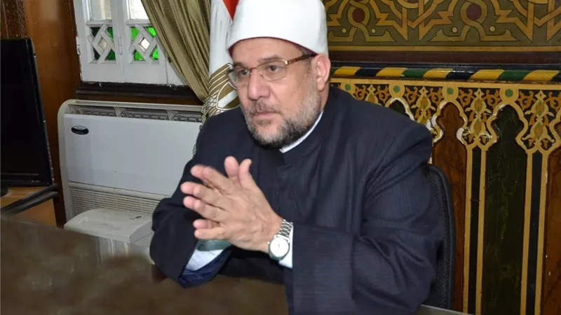 وزير الأوقاف يحدد ضوابط إقامة صلاة عيد الفطر المبارك