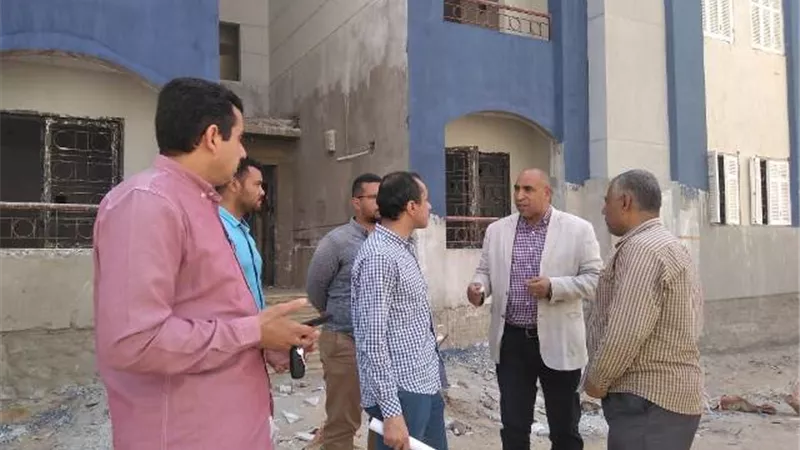قيادات مدينتى سوهاج الجديدة وأخميم الجديدة تتفقد أهم المشروعات السكنية.. بالصور