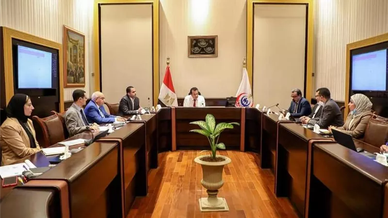 الصحة: تدريب الفرق الطبية من خلال برامج ممنهجة بمشروع تنمية الأسرة المصرية