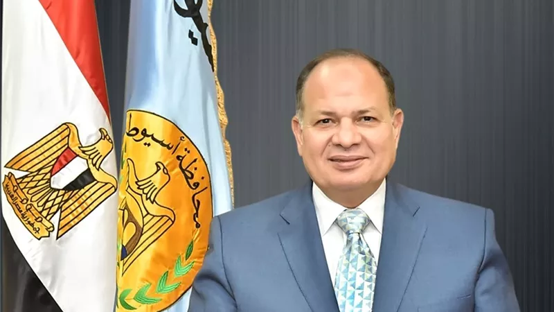 محافظ أسيوط يفتتح عدداً من المشروعات الخدمية بمراكز ديروط والغنايم وأبوتيج والبداري