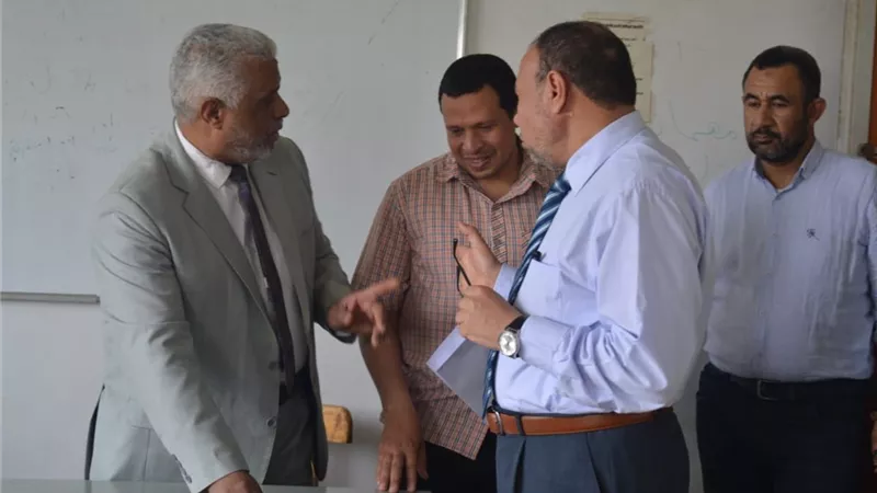 نائب رئيس جامعة الأزهر للوجه القبلي يتفقد سير محاضرات الدراسات العليا بكلية أصول الدين والدعوة بأسيوط
