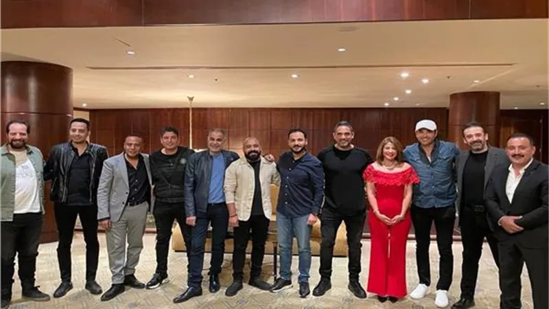 شاهد.. صورة جديدة لـ أبطال الأجزاء الثلاثة لمسلسل 