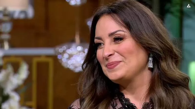 نيرمين الفقي تشكر لمياء فهمى عبدالحميد.. اعرف السبب