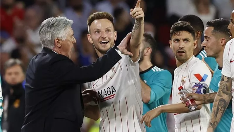 بعد الهزيمة من ريال مدريد .. راكيتيتش: لم نقتل المباراة وكامافينجا استحق الطرد