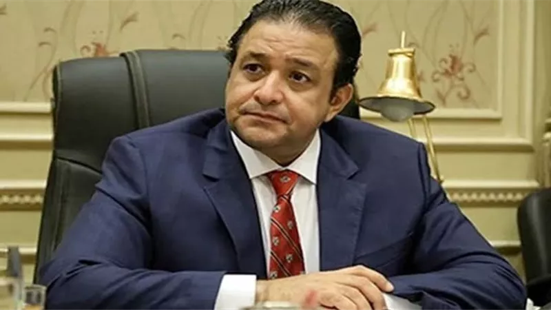 علاء عابد يهنيء البابا تواضروس والاخوة المسيحين بعيد القيامه المجيد