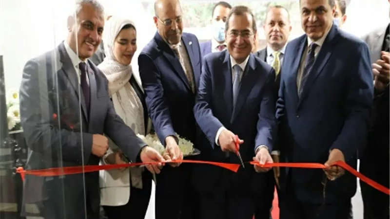 وزير القوى العاملة يثمن دور التنظيم النقابي في مسيرة التنمية