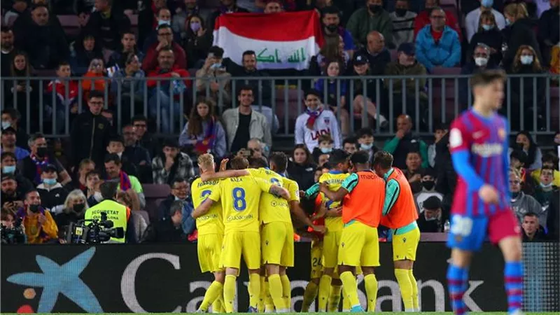 ترتيب الدوري الإسباني بعد خسارة برشلونة أمام قادش بهدف نظيف
