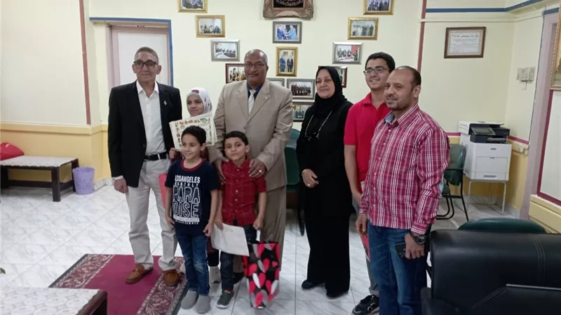 تكريم الطلاب الفائزين في 