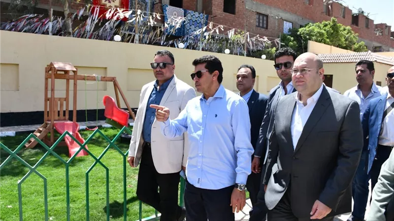 وزير الرياضة يتفقد مركزى شباب الصف والشوبك الشرقى بعد تطويرهما ضمن مبادرة 