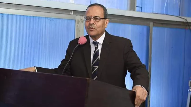 رئيس جامعة سوهاج يشهد ندوة تثقيفية عن الارشاد الأسري والتنشئة المتوازنة..صور