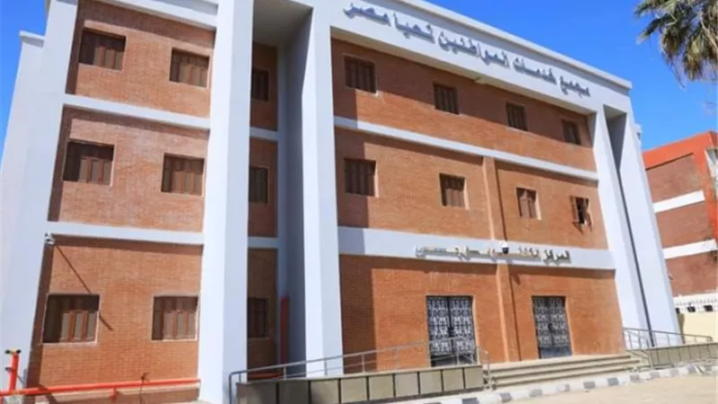محافظ سوهاج يتابع الموقف التنفيذي لإنشاء 30 مجمع خدمات حكومية 