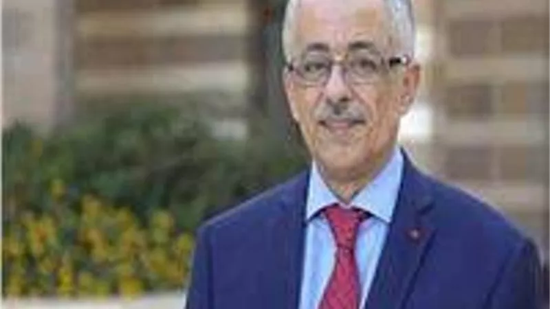 شوقي يحسم الجدل حول امتحانات الثانوية العامة واولي ثانية ثانوي .. غدا