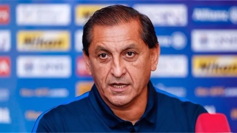 رامون دياز يعلن تشكيل الهلال السعودى لمواجهة استقلول بدوري أبطال آسيا