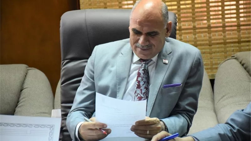 رئيس جامعة الأقصر يترأس الاجتماع الدوري لمجلس شئون الدراسات العليا والبحوث وقبول دفعة جديدة من الطلاب بكلية الآثار