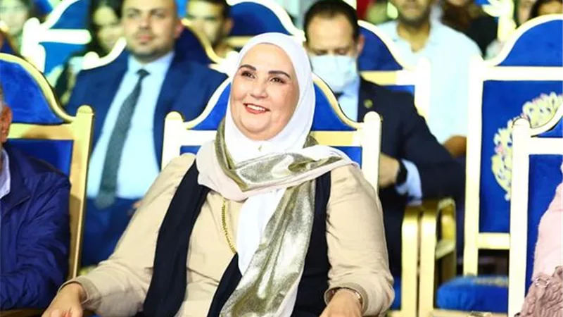 وزيرة التضامن تفتتح ليالي الجبخانة .. وتدشن مشروع تطوير المنطقة وتمكين أهالي عزبة خير الله