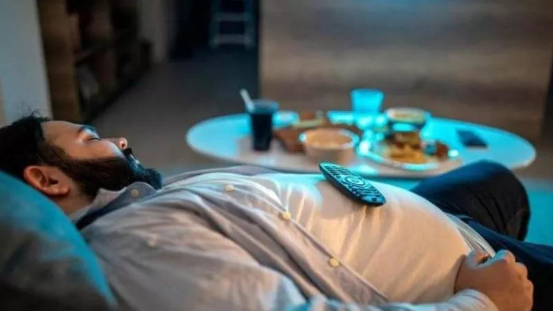 لهذه الأسباب تشعر بالخمول والتعب بعد وجبة الإفطار