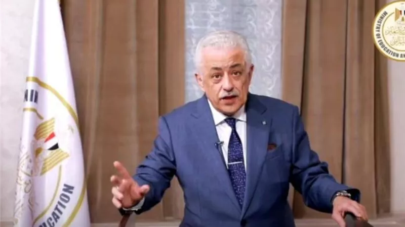 وزير التعليم ينفي الغاء الصف السادس الابتدائي