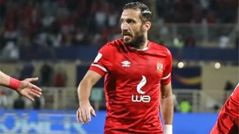 اختبار طبى لنجم الأهلى قبل المشاركة امام الرجاء المغربى