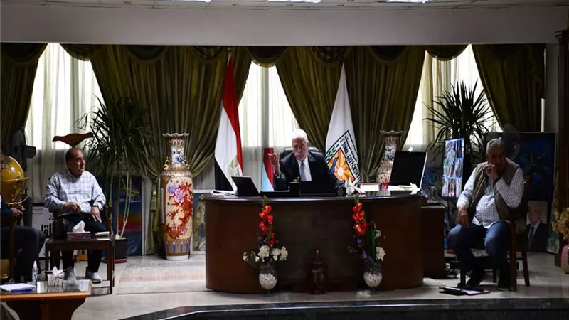 فودة يتابع مع المجموعة الاقتصادية والمشروعات موقف استعدادات شرم الشيخ لاستضافة مؤتمر التغيرات المناخية