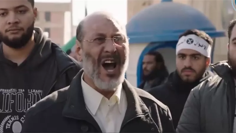 الاختيار 3 الحلقة 19.. الإخوان يحرضون علي ضرب المتظاهرين وكسر أرجلهم