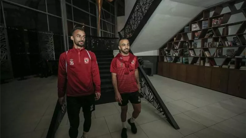 الأهلي يغادر فندق الإقامة لخوض مرانه الثاني بالمغرب