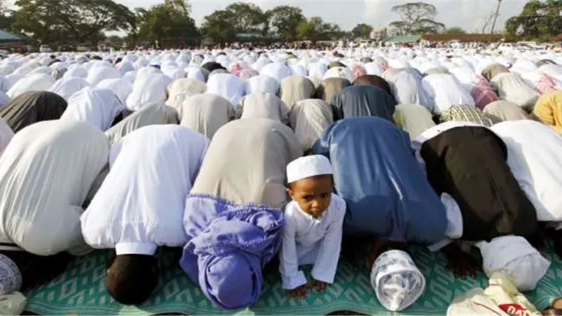 موائد الرحمن جزء رئيسي من رمضان في الصومال