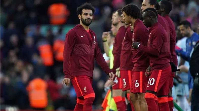 صلاح ومانى وفان دايك فى التشكيل المثالى للاسبوع فى الدورى الانجليزى