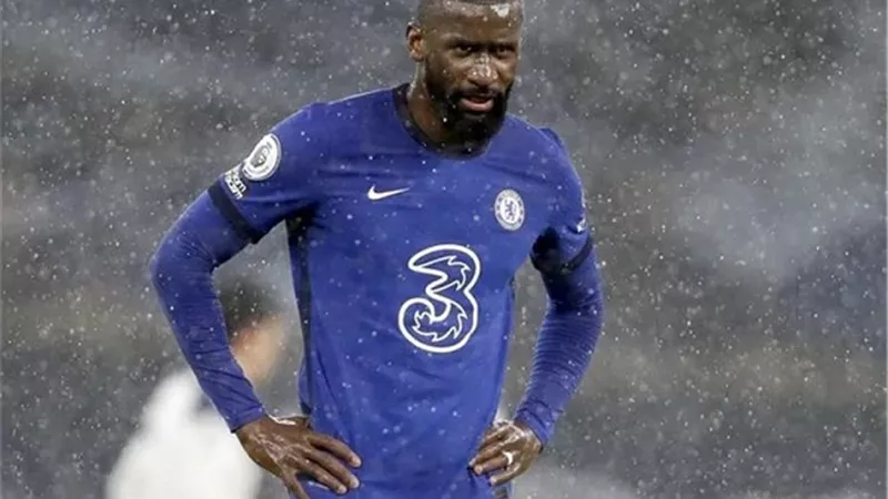 نجم دفاع تشيلسى فى ريال مدريد الموسم المقبل