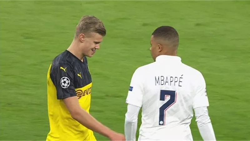 ريال مدريد يكشف موقفه من حسم صفقتى مبابى وهالاند